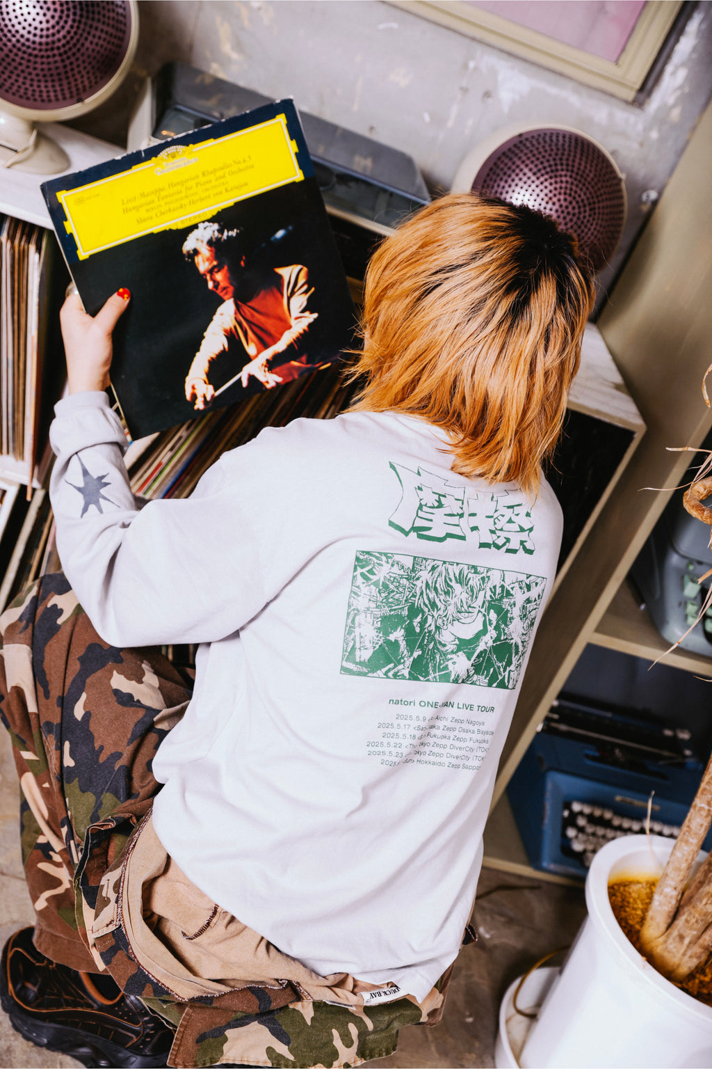 摩擦 long T-shirt ライトグレー – なとり natorium. Official Store